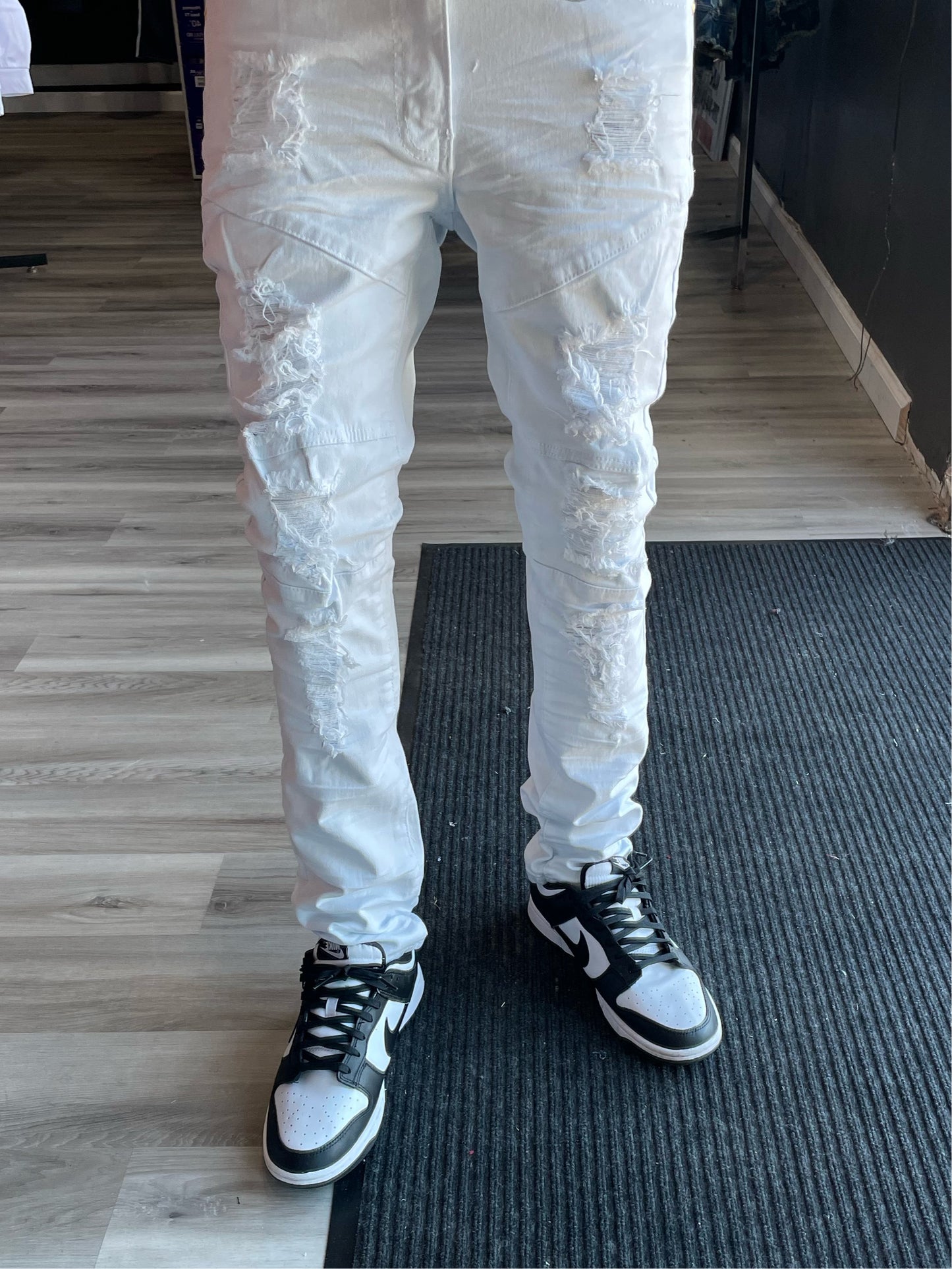 Triple White Jeans