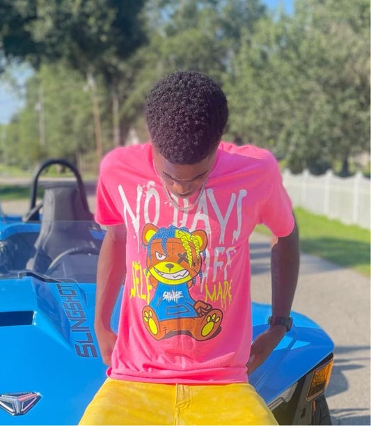 PINK NO DAYS OFF TEE